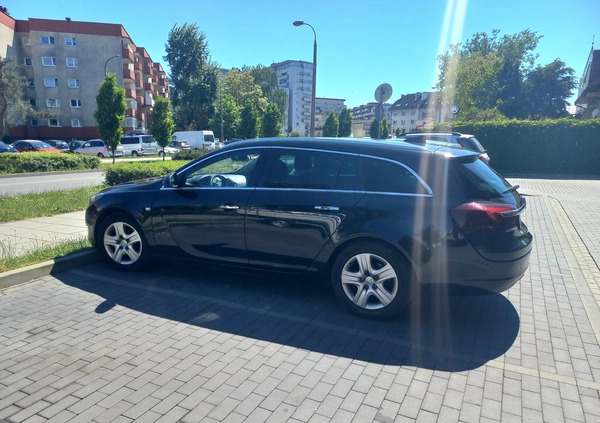 Opel Insignia cena 41000 przebieg: 205000, rok produkcji 2016 z Kraków małe 67